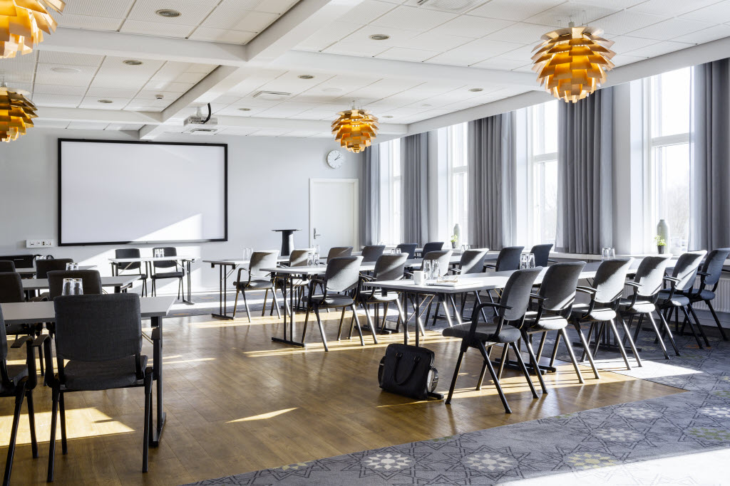 Urheberrecht: Mads Armgaard, Graae, Armgaard & Bangsbo Photigraphy Meeting, Conference, Rex